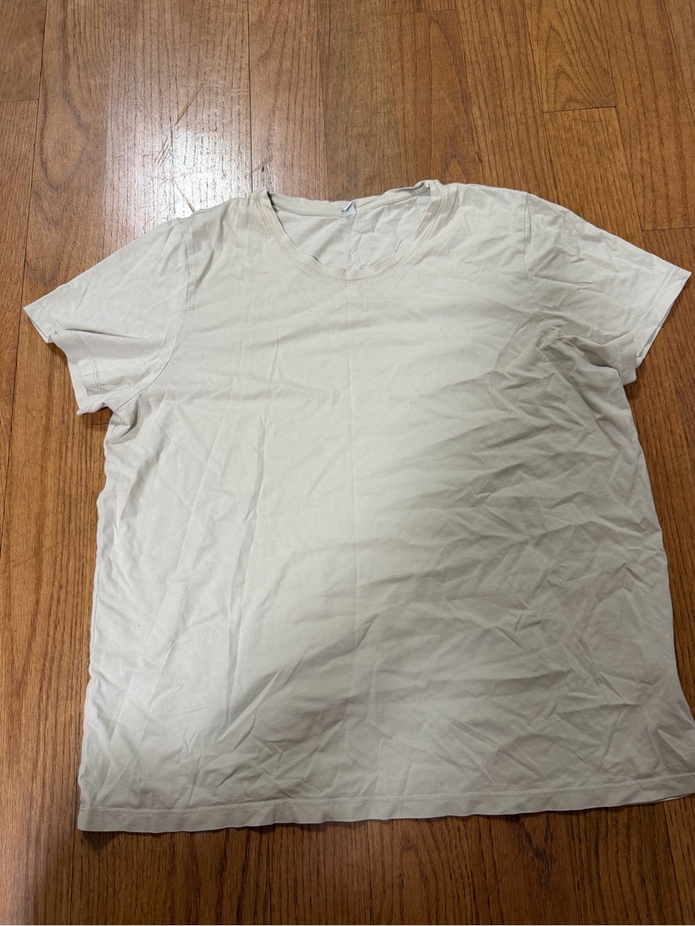 Uniqlo Women's short sleeve crew neck t-shirt, Beige, XL, 100% Cotton